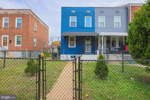 2819 Bookert Dr, Baltimore, MD 21225