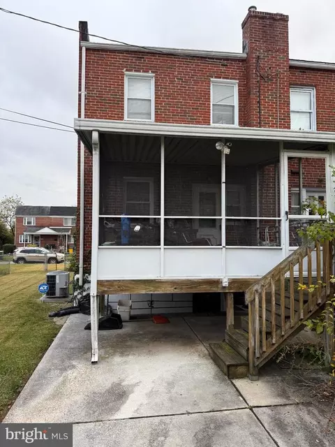 3720 Bartwood Rd, Baltimore, MD 21215 photo 4