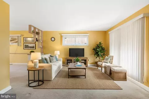 Living - 2904 Virginia Ave, Baltimore, MD 21215 photo 1 of 1