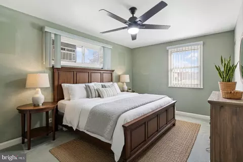 Bedroom - 2904 Virginia Ave, Baltimore, MD 21215 photo 1 of 2