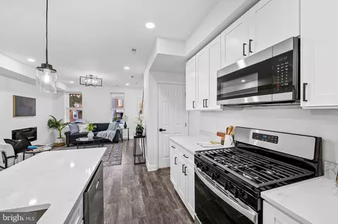 1017 Darley Ave, Baltimore, MD 21218 photo 10