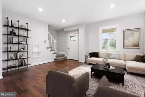 Living - 4000 Echodale Ave, Baltimore, MD 21206 photo 1 of 3