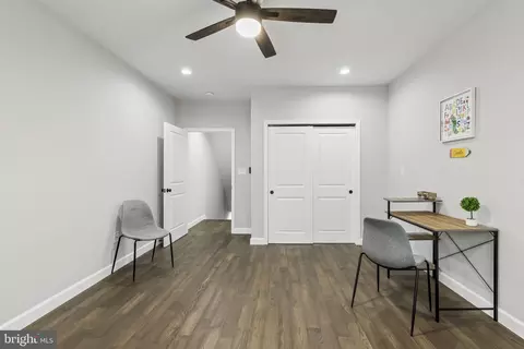 Entry Way - 2245 E Preston St, Baltimore, MD 21213 photo 4 of 4