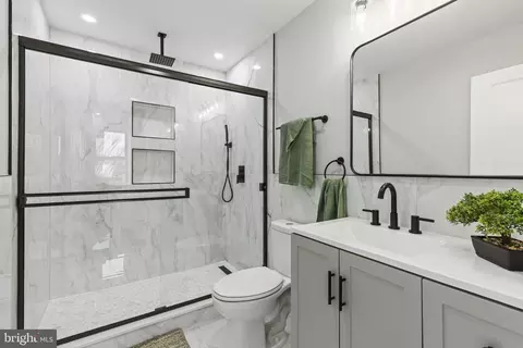 Bath - 2245 E Preston St, Baltimore, MD 21213 photo 1 of 3