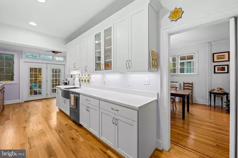 Kitchen - 3932 Cloverhill Rd, Baltimore, MD 21218 photo 2 of 3