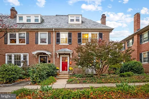 3932 Cloverhill Rd, Baltimore, MD 21218