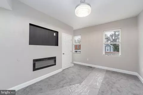 Entry Way - 602 E 38th St, Baltimore, MD 21218 photo 2 of 3