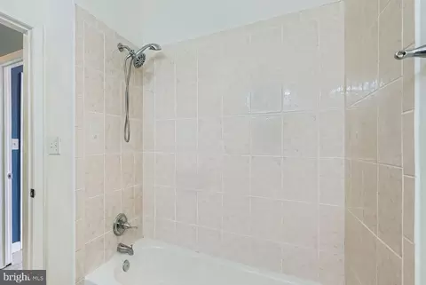 Bath - 2932 Mcelderry St, Baltimore, MD 21205 photo 3 of 3