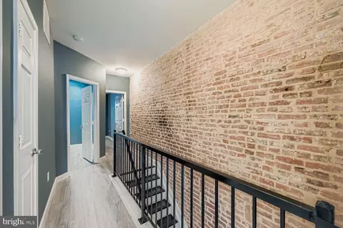 Entry Way - 2932 Mcelderry St, Baltimore, MD 21205 photo 8 of 8