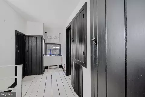 Entry Way - 2500 Pickwick Rd, Baltimore, MD 21207 photo 5 of 6