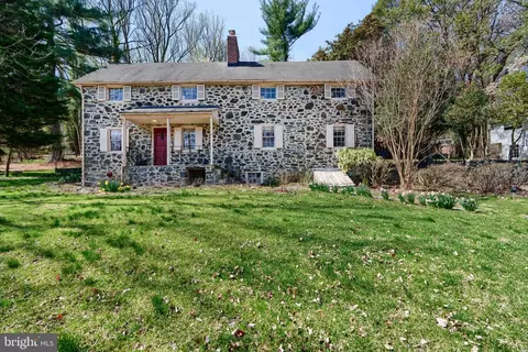 2500 Pickwick Rd, Baltimore, MD 21207