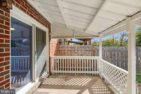 4863 Melbourne Rd, Baltimore, MD 21229 photo 30