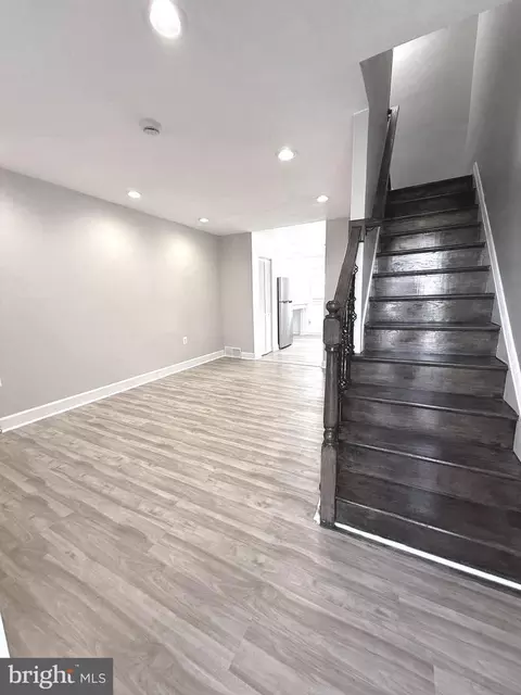 Entry Way - 815 E Cold Spring Ln, Baltimore, MD 21212 photo 1 of 5