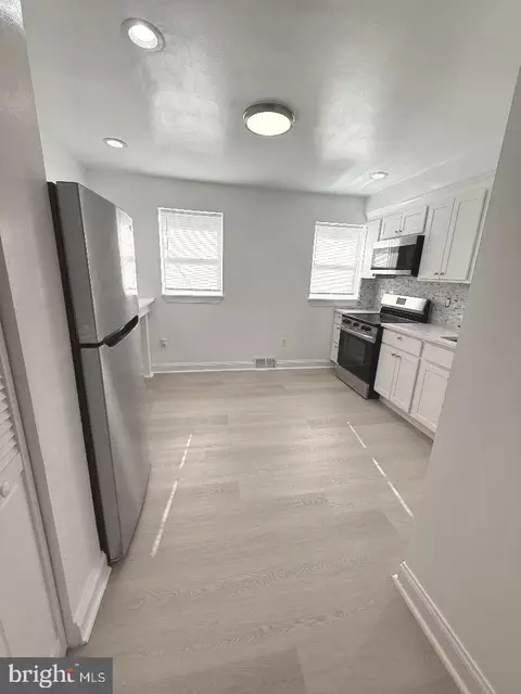 Kitchen - 815 E Cold Spring Ln, Baltimore, MD 21212 photo 5 of 5