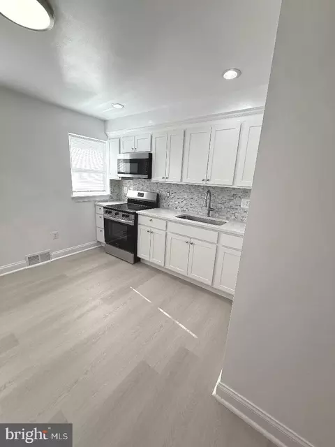 Kitchen - 815 E Cold Spring Ln, Baltimore, MD 21212 photo 1 of 5