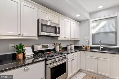 Kitchen - 229 S Wolfe St, Baltimore, MD 21231 photo 3 of 3