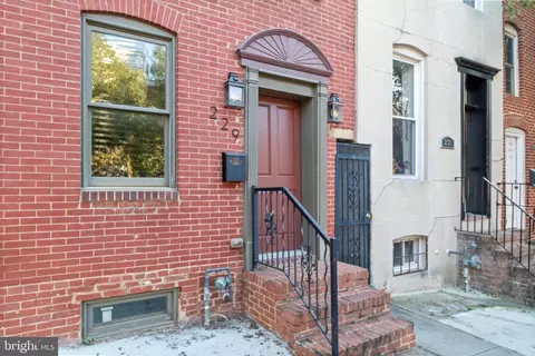 Exterior - 229 S Wolfe St, Baltimore, MD 21231 photo 4 of 4