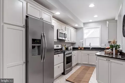 Kitchen - 229 S Wolfe St, Baltimore, MD 21231 photo 1 of 3