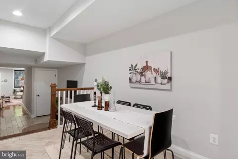 Dining - 229 S Wolfe St, Baltimore, MD 21231 photo 2 of 2