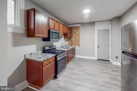 2016 Braddish Ave, Baltimore, MD 21216 photo 8