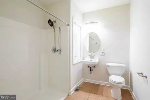 Bath - 3306 Labyrinth Rd, Baltimore, MD 21215 photo 1 of 9