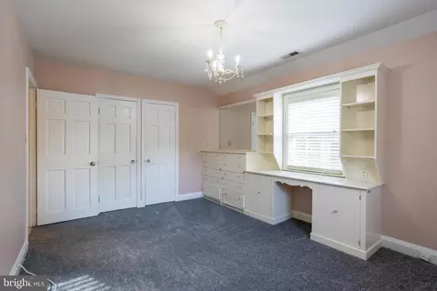 Bedroom - 3306 Labyrinth Rd, Baltimore, MD 21215 photo 6 of 7
