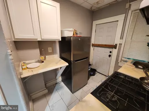 5228 Denmore Ave, Baltimore, MD 21215 photo 8