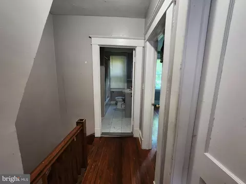 5228 Denmore Ave, Baltimore, MD 21215 photo 9