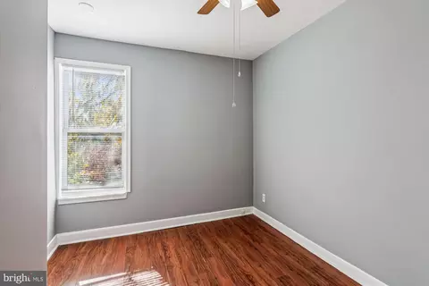 Bedroom - 1517 E Lanvale St, Baltimore, MD 21213 photo 4 of 4