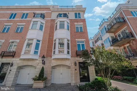 915 Valencia Ct #117, Baltimore, MD 21230