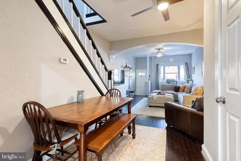 Entry Way - 3903 Hudson St, Baltimore, MD 21224 photo 4 of 8