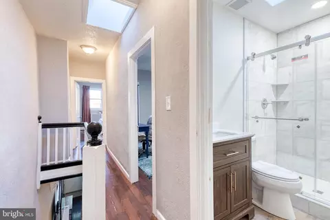 Entry Way - 3903 Hudson St, Baltimore, MD 21224 photo 6 of 8