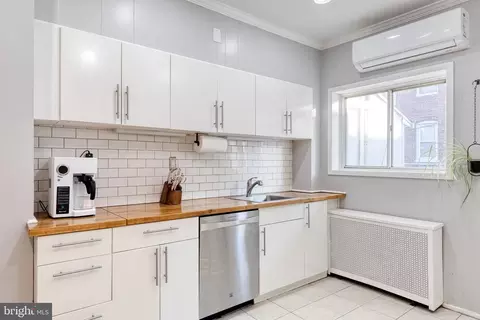 Kitchen - 3903 Hudson St, Baltimore, MD 21224 photo 4 of 5
