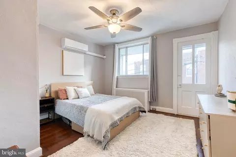 Bedroom - 3903 Hudson St, Baltimore, MD 21224 photo 4 of 5