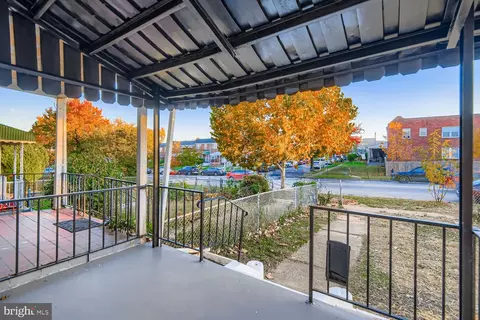 Exterior - 2800 E Federal St, Baltimore, MD 21213 photo 3 of 5