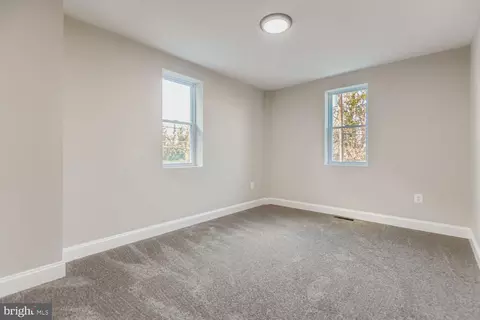 Bedroom - 2800 E Federal St, Baltimore, MD 21213 photo 4 of 4
