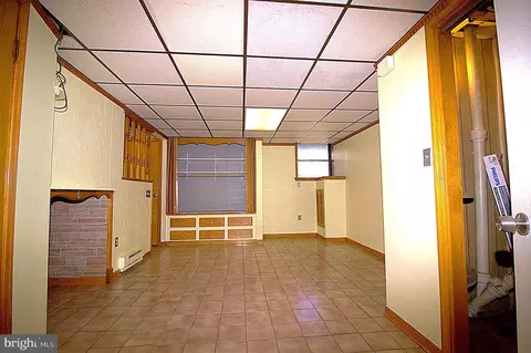Living - 520 Tolna St, Baltimore, MD 21224 photo 1 of 1