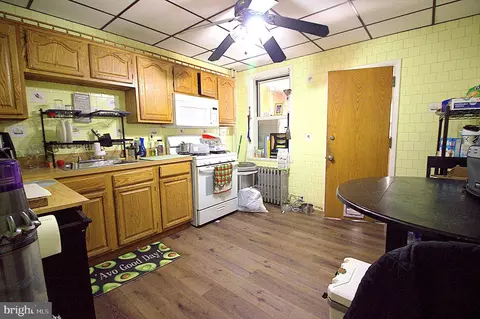 Kitchen - 520 Tolna St, Baltimore, MD 21224 photo 1 of 1