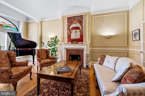 Living - 2446 Eutaw Pl, Baltimore, MD 21217 photo 2 of 6