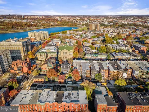 View/Area - 2446 Eutaw Pl, Baltimore, MD 21217 photo 4 of 4