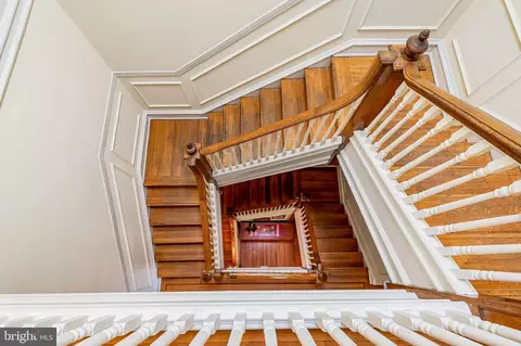 Entry Way - 2446 Eutaw Pl, Baltimore, MD 21217 photo 12 of 12
