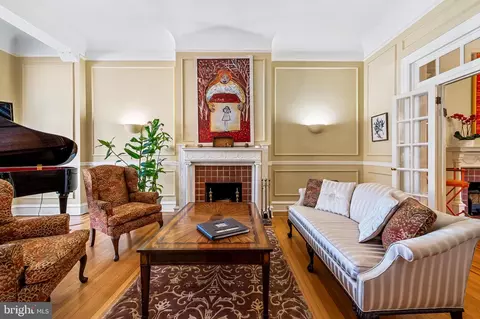 Living - 2446 Eutaw Pl, Baltimore, MD 21217 photo 1 of 6