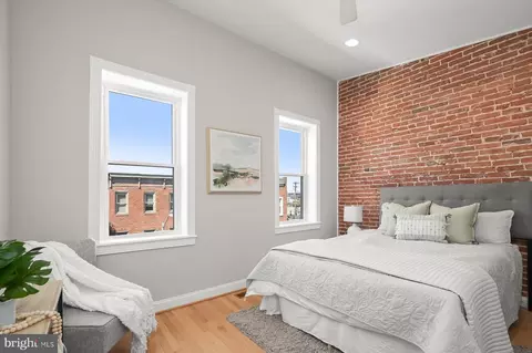Bedroom - 1605 Light St, Baltimore, MD 21230 photo 2 of 6