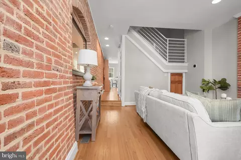 Entry Way - 1605 Light St, Baltimore, MD 21230 photo 1 of 8