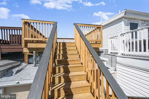 Exterior - 1605 Light St, Baltimore, MD 21230 photo 1 of 5