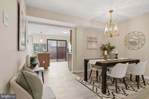 Dining - 7420 Park Heights Ave, Pikesville, MD 21208 photo 3 of 3