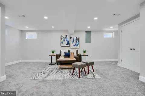 Living - 5805 Key Ave, Baltimore, MD 21215 photo 5 of 5
