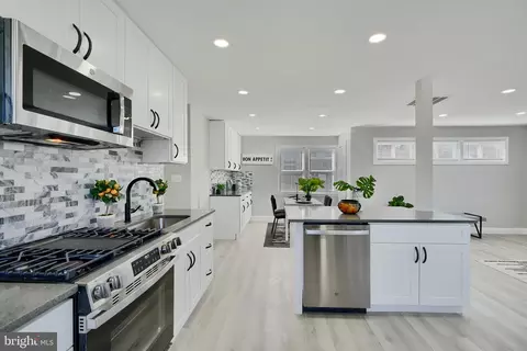 Kitchen - 5805 Key Ave, Baltimore, MD 21215 photo 4 of 7