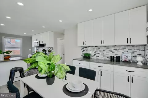 Dining - 5805 Key Ave, Baltimore, MD 21215 photo 2 of 3