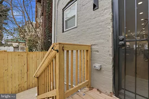 Exterior - 713 E 20th St, Baltimore, MD 21218 photo 4 of 5